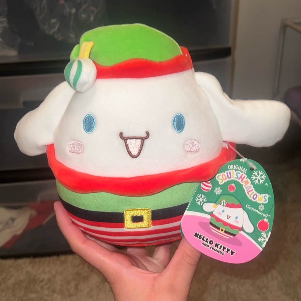 Christmas cinnamoroll elf hello kitty